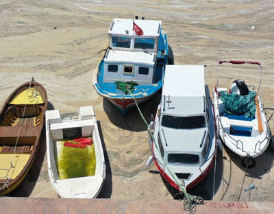 boats on Marmara Sea snot